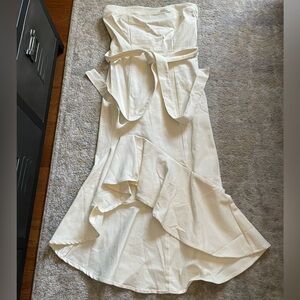 Vici Strapless White Asymmetrical Ruffled